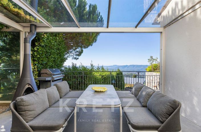 Image No.12-5 Bed House for sale