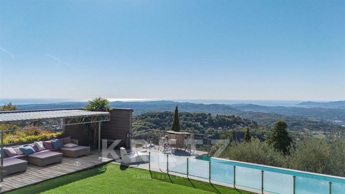 Image No.6-5 Bed House for sale