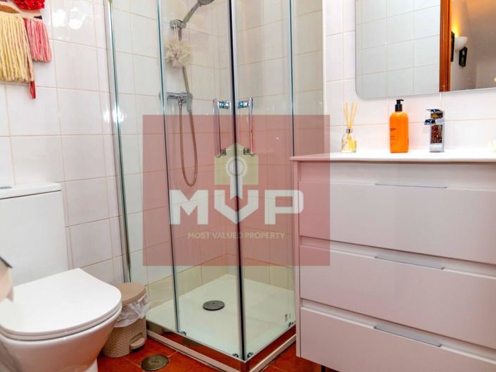 Image No.7-3 Bed House for sale