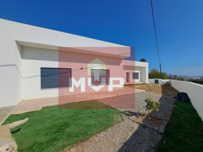 Image No.35-5 Bed House for sale