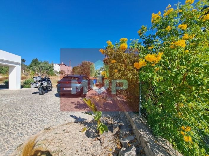 Image No.38-5 Bed House for sale