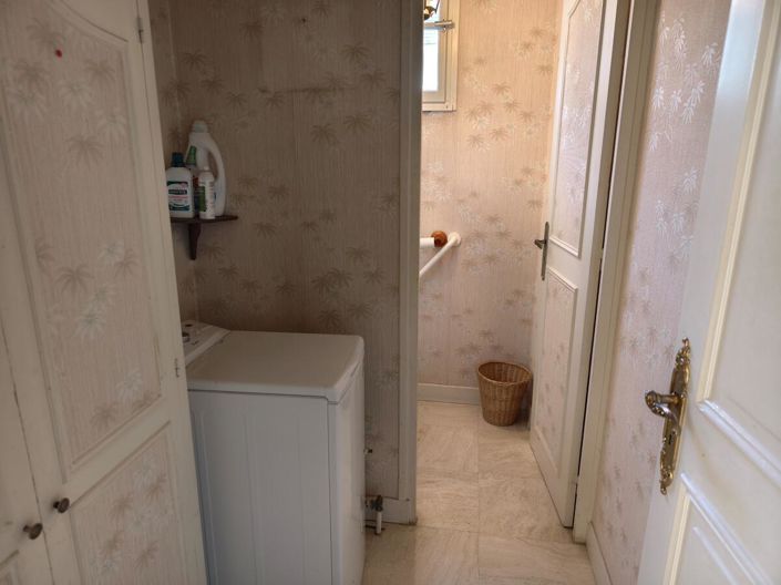 Image No.10-5 Bed House for sale