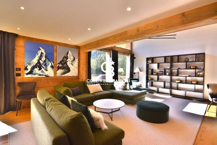 Image No.3-5 Bed House for sale