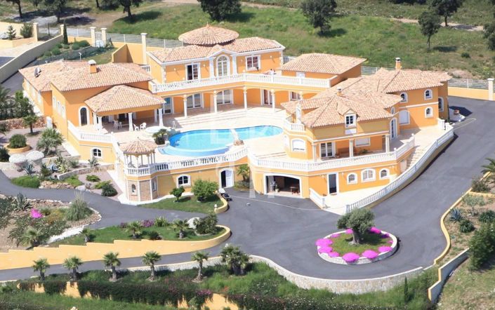 Image No.2-House for sale