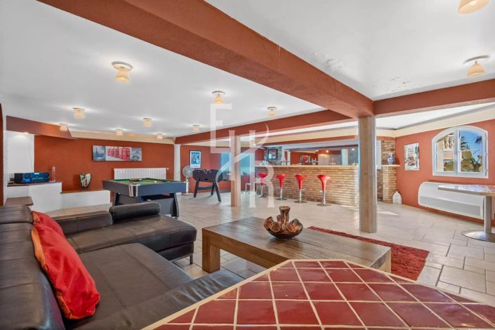 Image No.28-House for sale