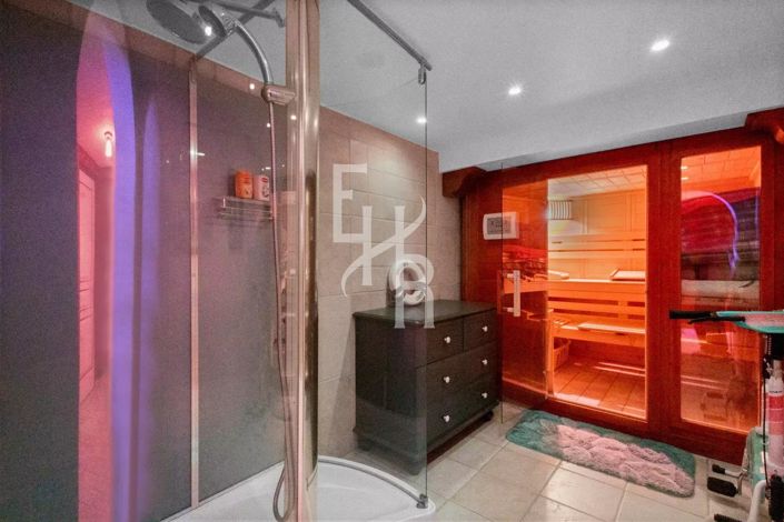 Image No.30-House for sale