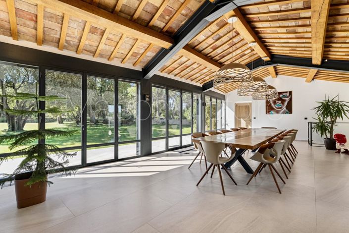 Image No.15-8 Bed House for sale