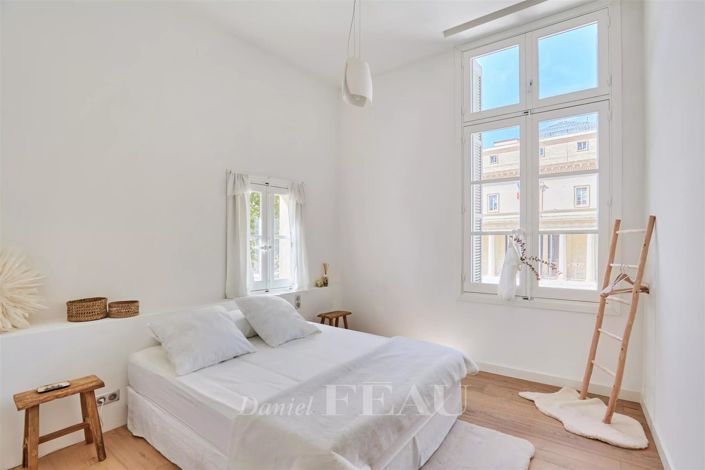 Image No.10-3 Bed Apartment for sale