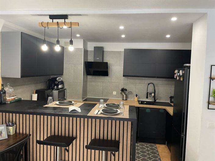 Image No.4-2 Bed Apartment for sale