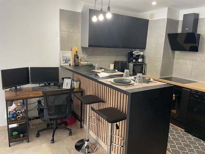 Image No.5-2 Bed Apartment for sale