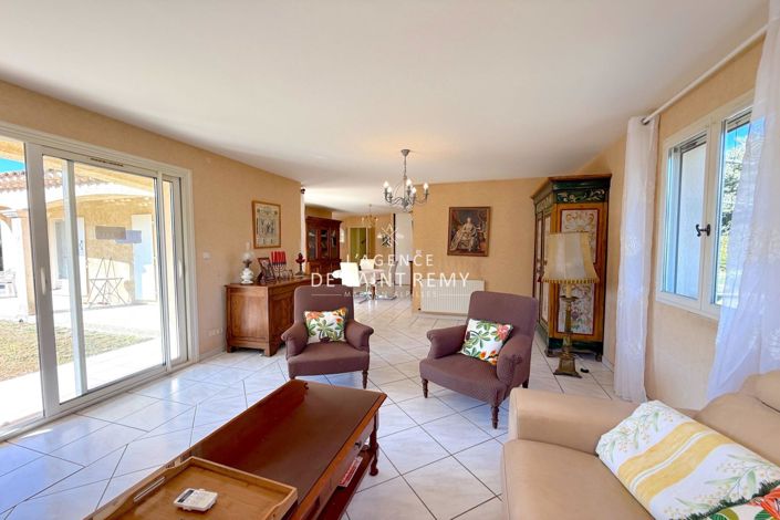 Image No.3-3 Bed House for sale