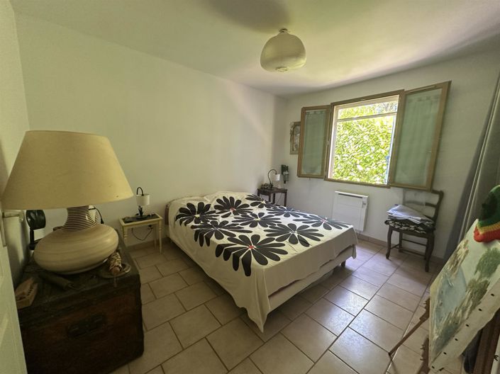 Image No.21-3 Bed House for sale