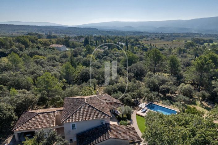 Image No.2-4 Bed House for sale