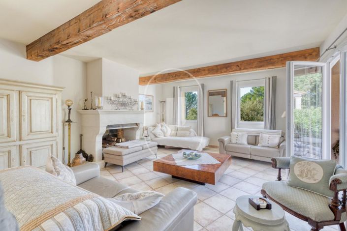 Image No.4-4 Bed House for sale