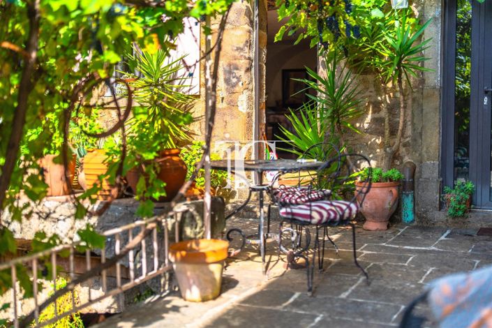 Image No.29-4 Bed House for sale