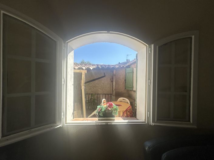 Image No.12-3 Bed House for sale