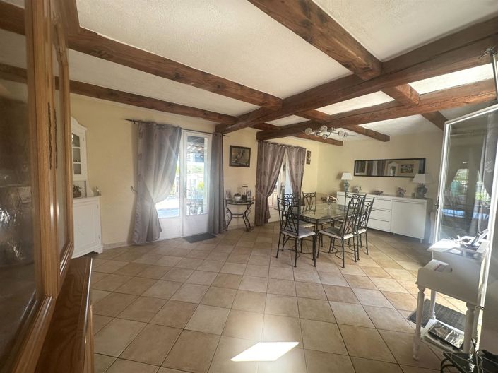 Image No.9-3 Bed House for sale