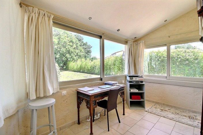 Image No.7-4 Bed House for sale