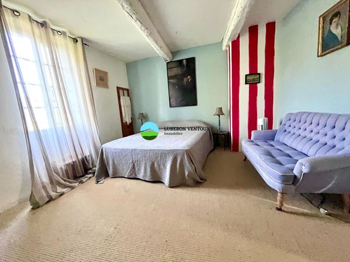 Image No.7-6 Bed House for sale