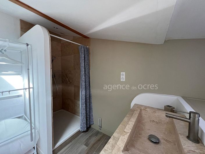 Image No.10-2 Bed House for sale