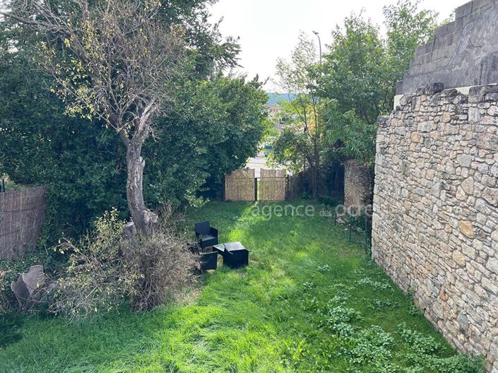 Image No.13-2 Bed House for sale