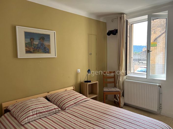 Image No.3-2 Bed House for sale