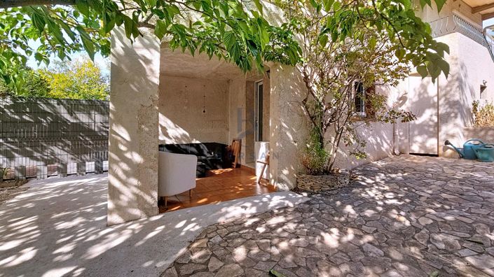 Image No.11-5 Bed House for sale