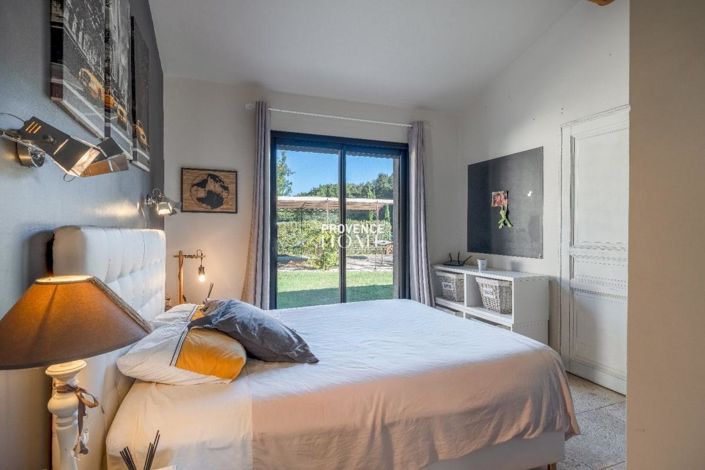 Image No.13-4 Bed House for sale