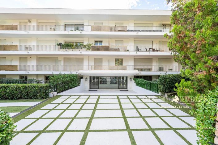 Image No.15-2 Bed Apartment for sale