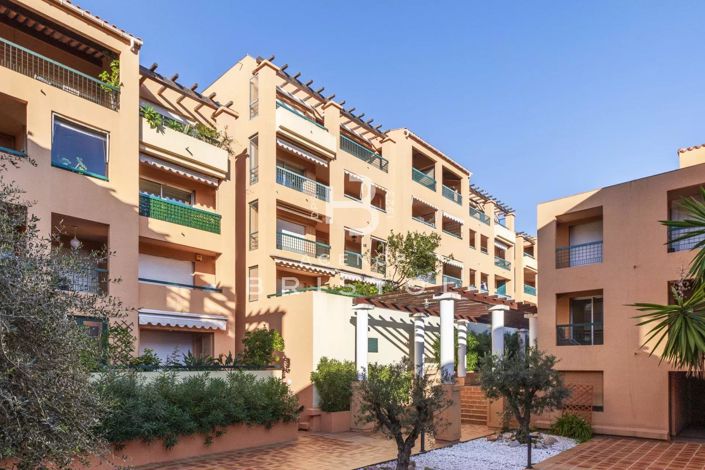 Image No.11-1 Bed Apartment for sale