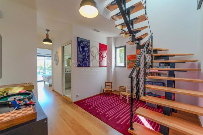 Image No.18-House for sale