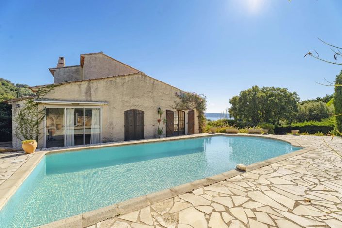 Image No.4-4 Bed House for sale