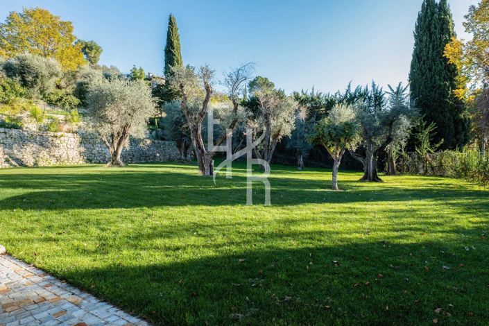 Image No.11-5 Bed House for sale