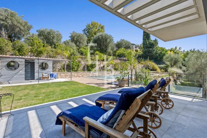 Image No.36-5 Bed House for sale