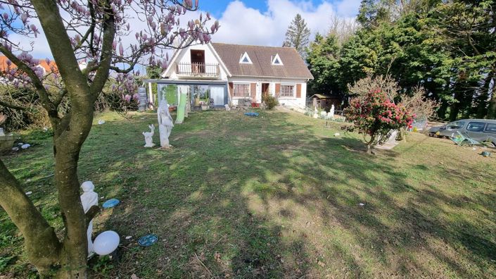 Image No.1-4 Bed House for sale