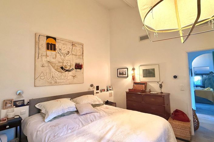 Image No.6-2 Bed House for sale