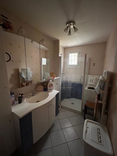 Image No.5-3 Bed House for sale