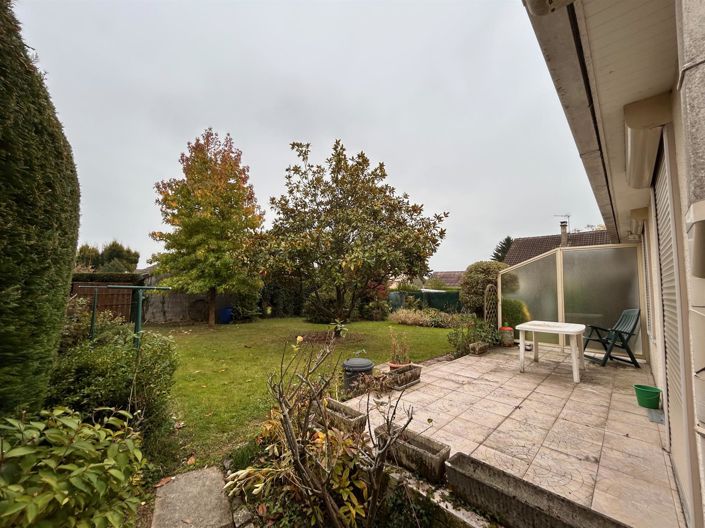 Image No.8-3 Bed House for sale