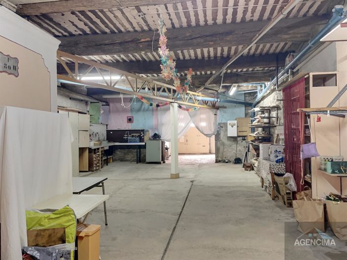 Image No.12-4 Bed House for sale