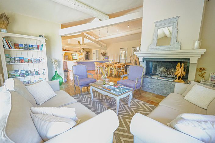 Image No.15-7 Bed House for sale