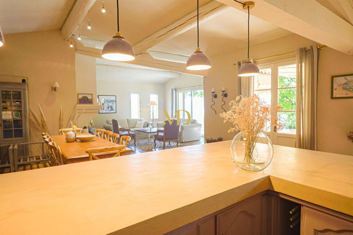 Image No.16-7 Bed House for sale