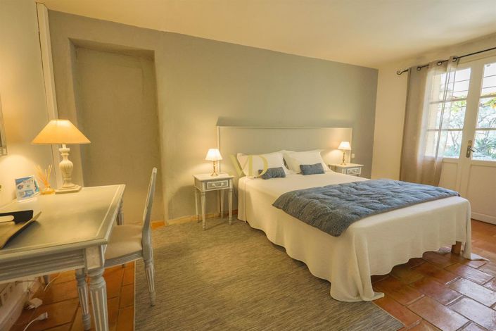 Image No.27-7 Bed House for sale