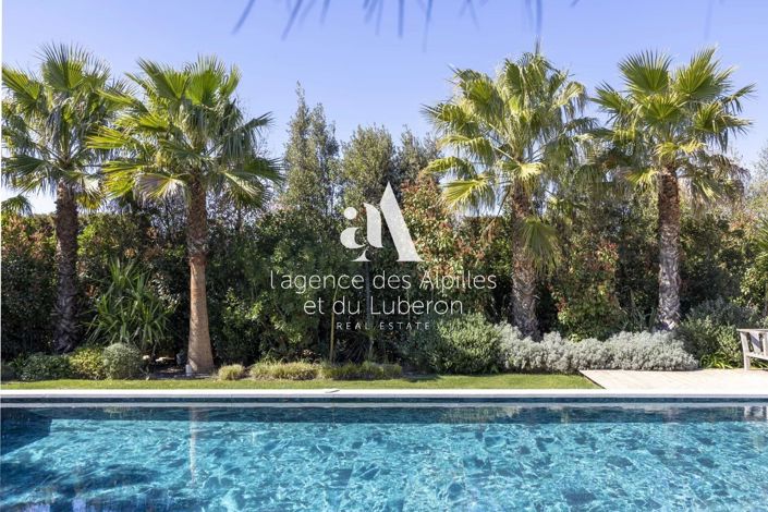 Image No.27-6 Bed House for sale