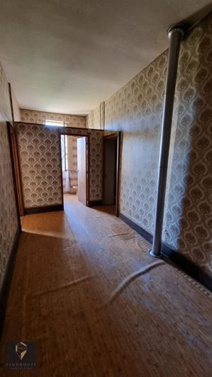 Image No.11-4 Bed House for sale