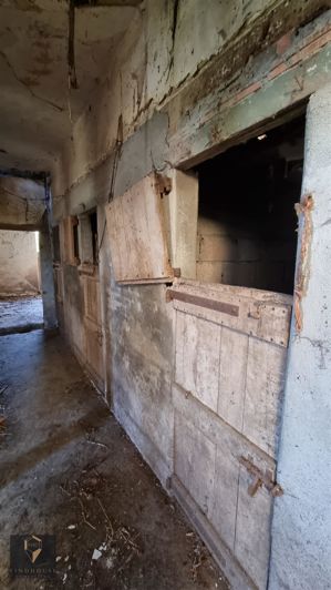 Image No.24-4 Bed House for sale