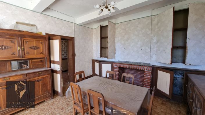 Image No.7-4 Bed House for sale