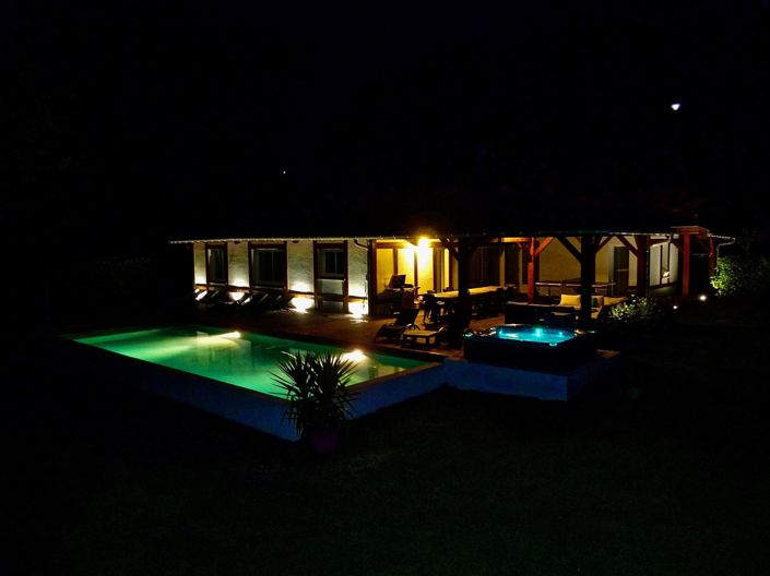 Image No.18-6 Bed House for sale