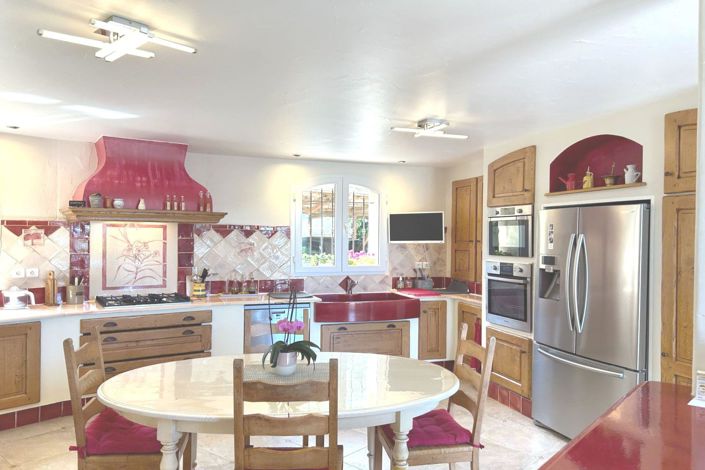 Image No.7-4 Bed House for sale