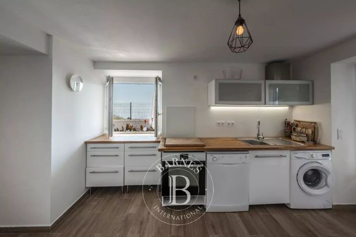 Image No.9-1 Bed Apartment for sale