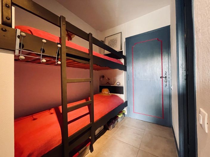 Image No.7-Apartment for sale